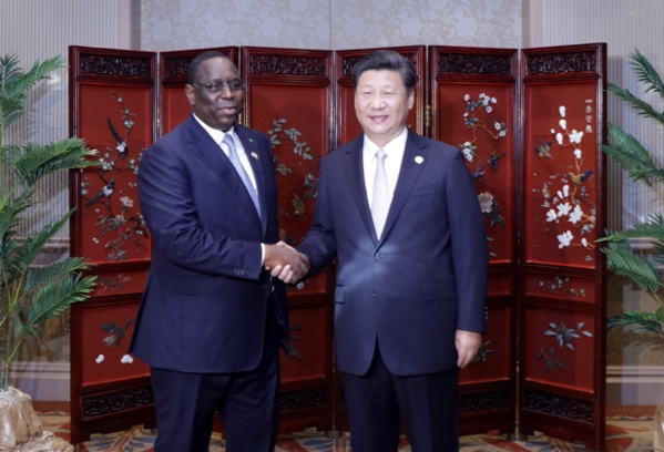 XI JINPING FÉLICITE LE PRÉSIDENT SALL POUR SON ENGAGEMENT EN FAVEUR DE L’INTÉGRATION AFRICAINE