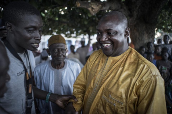 Adama Barrow, un ancien garde du corps devenu... chef d'Etat