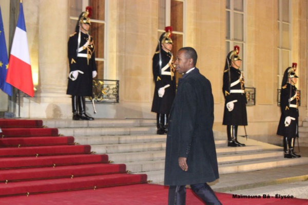 Dîner de bamboula à l’Élysée : Macky, You, Aïda Coulibaly, Pape Diouf, Cheikh Amar et les autres