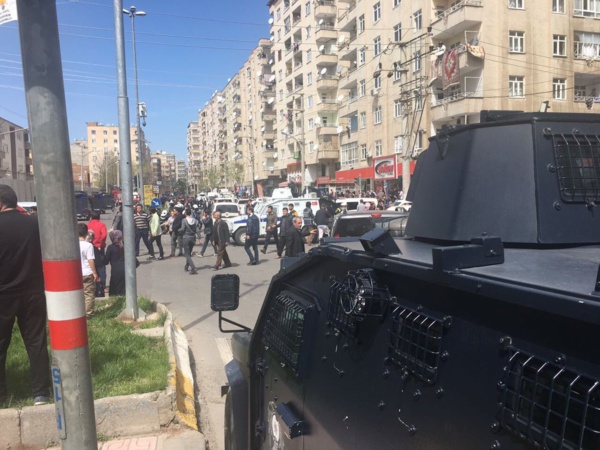 Plusieurs blessés dans une explosion près d’un commissariat à Diyarbakir en Turquie