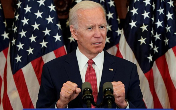 Face à un Trump sur la défensive, Biden dévoile son avis d'imposition