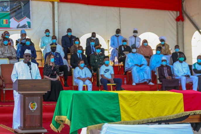 Les images de l'hommage de la nation pour feu Pape  Bouba Diop