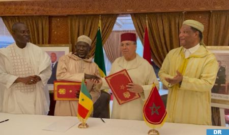 Sénégal: Signature d'une Convention cadre de partenariat avec la Fondation Mohammed VI des Ouléma Africains pour la gestion et l'aménagement de la Grande Mosquée de Dakar