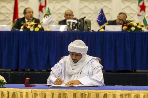 ​Mali: la coordination des groupes rebelles touaregs signe l'accord de paix à Alger