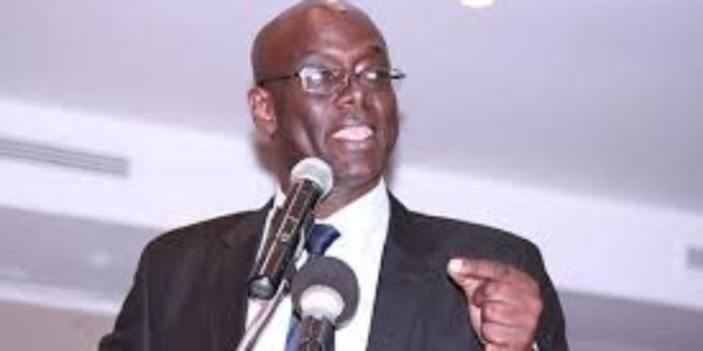 Thierno Alassane Sall :  » Macky Sall et son gang de putschistes se retrouvent isolés comme jamais »