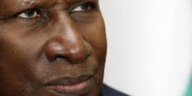 Le Président Abdou Diouf sort un nouveau communiqué et apporte des précisions