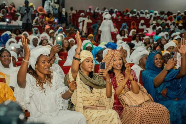 Présidentielle : Mamita Bâ, la deuxième dame d'Amadou Bâ, bat campagne pour son mari et fait carton plein à Sorano (Photos)