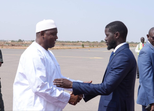 Adama Barrow au président Bassirou D. Faye: « La Gambie sera toujours reconnaissante vis à vis du Sénégal… »