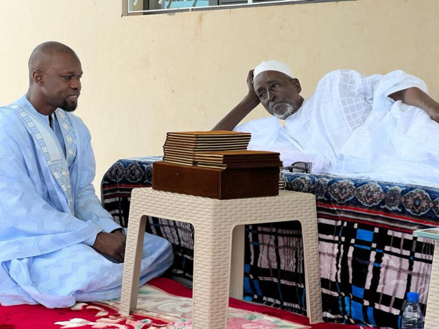 (EXCLUSIVITÉ DAKARPOSTE) Séjour à Touba chez Serigne Cheikh Saliou Mbacké- Que mijote le premier ministre Ousmane Sonko?