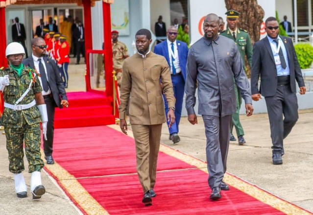 Communiqué conjoint à l’occasion de la visite d’amitié du Président de la République, Son Excellence Monsieur Bassirou Diomaye FAYE à Conakry