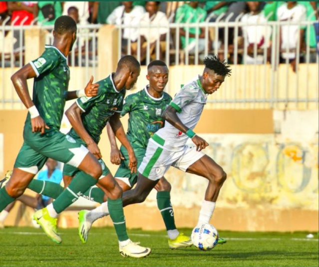 COUPE DU SÉNÉGAL | LE JARAAF TRIOMPHE FACE AU CASA SPORTS ET FILE EN DEMI-FINALES