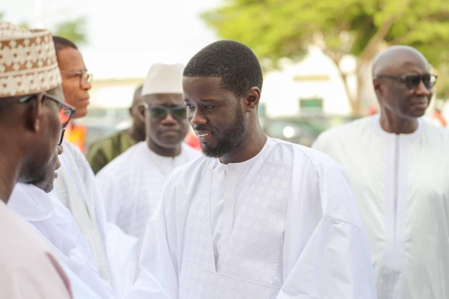 Le Président de la République, SEM Bassirou Diomaye Faye, a effectué la prière de la Tabaski à la grande mosquée de Dakar (IMAGES EXCLUSIVES)