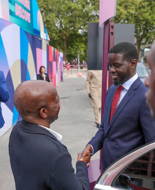 Le Président de la République Bassirou Diomaye Faye, s'est rendu au village olympique