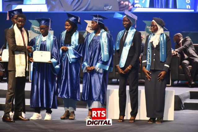 CONCOURS GÉNÉRAL 2024 ­­| PORTRAIT ZEÏNAB DIENNE SAMBE, MEILLEURE ÉLÈVE DES CLASSES DE PREMIÈRES