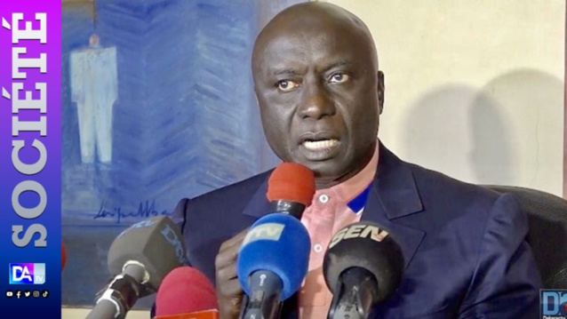 Interdiction du port du voile dans certaines écoles/ Idrissa Seck s'invite au débat: " le peuple sénégalais, est un peuple pluriel et uni"