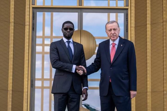 Le Pr Diomaye Faye et son homologue Erdoğan ont  signé un protocole d’accord de haut niveau entre le Sénégal et la Türkiye passant de 500 millions à 1 milliard de dollars 