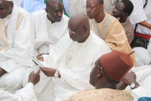 Quand toute la République se retrouve au mariage de  la fille de l'Inspecteur au Trésor, Mamadou Bocoum avec le fils de Serigne Mbacké Ndiaye!