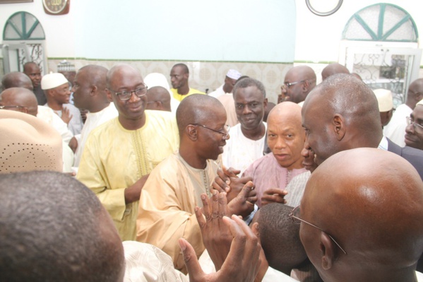 Quand toute la République se retrouve au mariage de  la fille de l'Inspecteur au Trésor, Mamadou Bocoum avec le fils de Serigne Mbacké Ndiaye!