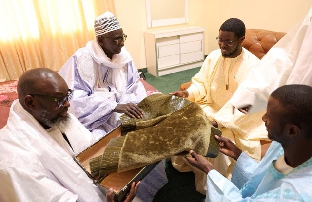 Revivez en images la visite du Président de la République à Touba et à Darou Mouhty ce samedi.