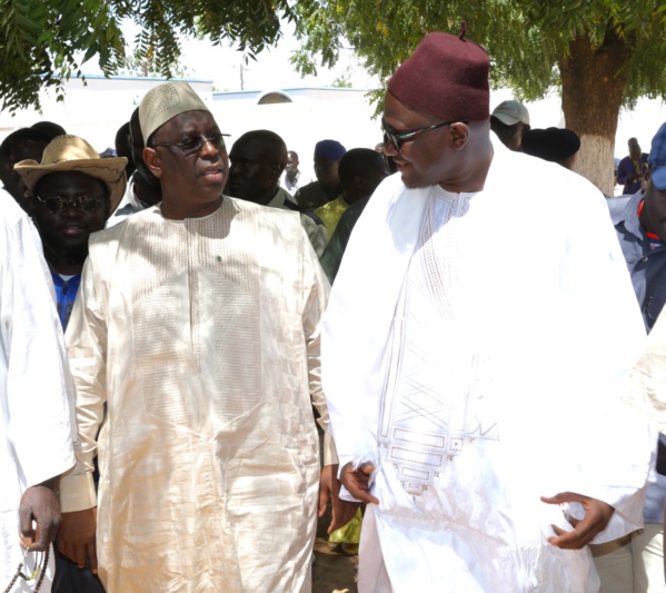 Le Pr Macky Sall s'est rendu chez Serigne Saï Mbacké ce lundi avant ...