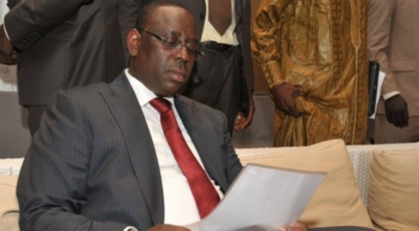 Révision : Macky Sall promulgue la nouvelle Constitution