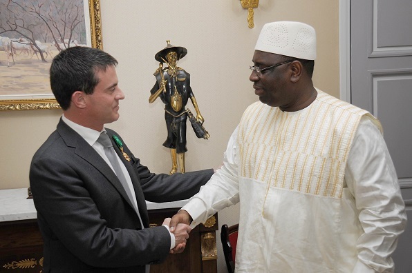 Stigmatisation des musulmans : Manuel Valls en phase avec Macky Sall