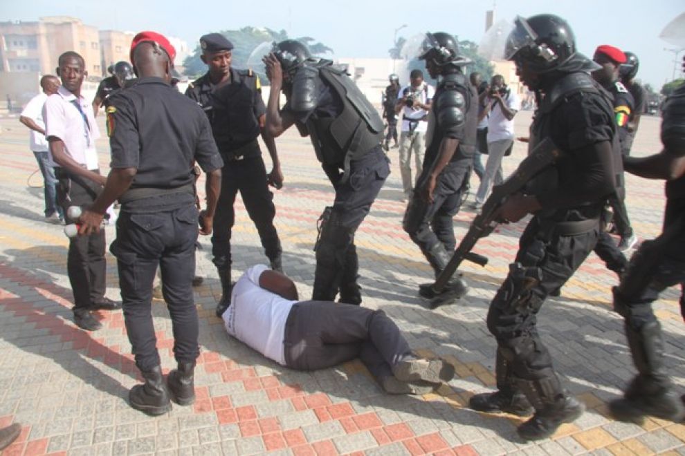 Retour sur la marche avortée de Manko Wattu Senegaal: Idy trébuche, Gackou et Déthié Fall fissent leur course au stade Demba Diop