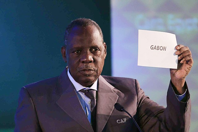 Can 2017 : Carton jaune à Issa Hayatou