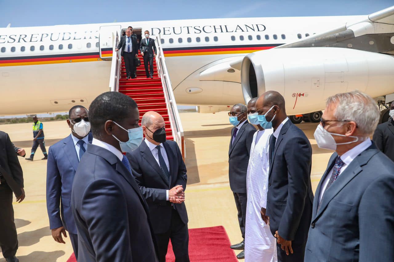 Le Chancelier de la République allemande Olaf Scholz séjourne à Dakar