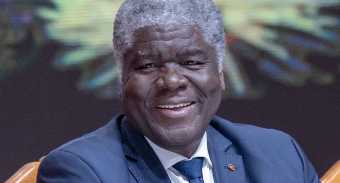 ROBERT BEUGRÉ MAMBÉ, QUI EST LE NOUVEAU PREMIER MINISTRE DE CÔTE D’IVOIRE