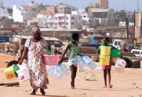 ​Perturbations dans la distribution de l'eau à Dakar : Une fuite sur le réseau est à l'origine, selon la SDE