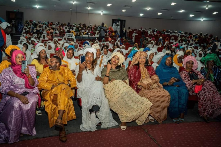 Présidentielle : Mamita Bâ, la deuxième dame d'Amadou Bâ, bat campagne pour son mari et fait carton plein à Sorano (Photos)