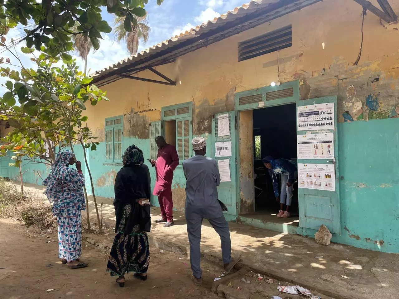 Affluence plus faible dans un centre de vote de Saint-Louis