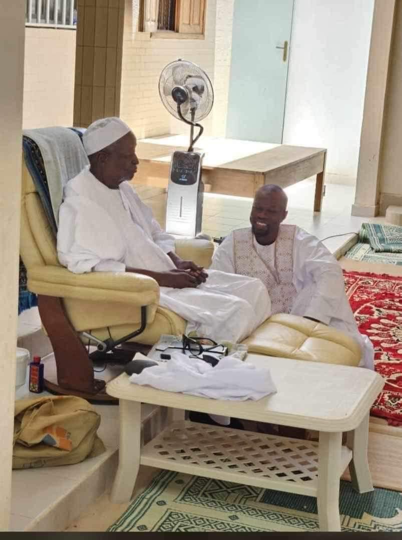 Après ses visites chez Serigne Cheikh Saliou Mbacké, Serigne Habib Sy...Le Pm, Ousmane Sonko, réagit