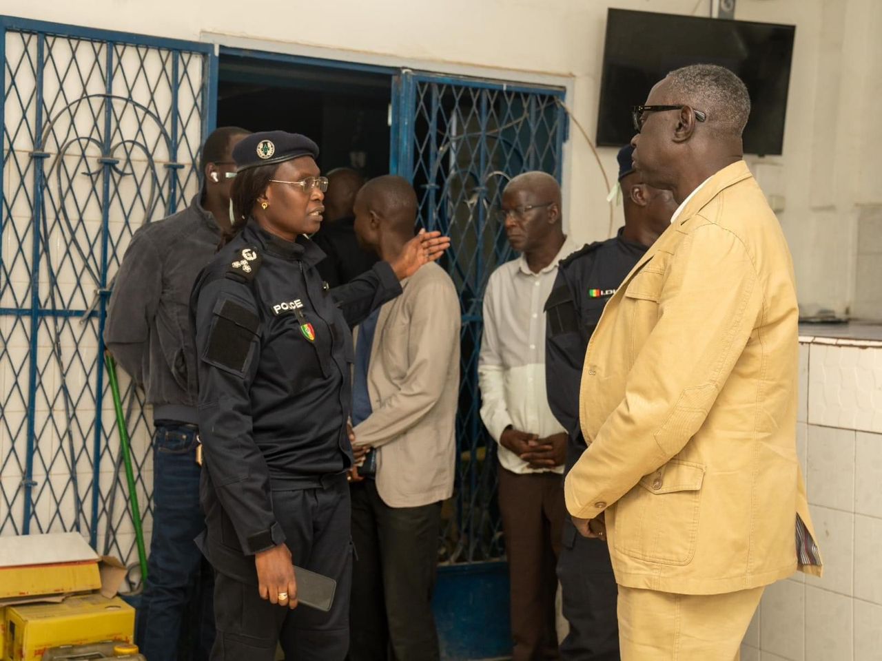 VISITE DU MINISTRE DE L’INTÉRIEUR ET DE LA SÉCURITE PUBLIQUE : UN APERÇU DE THIÈS, SALY ET MBOUR