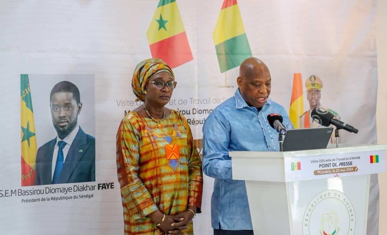 Communiqué conjoint à l’occasion de la visite d’amitié du Président de la République, Son Excellence Monsieur Bassirou Diomaye FAYE à Conakry