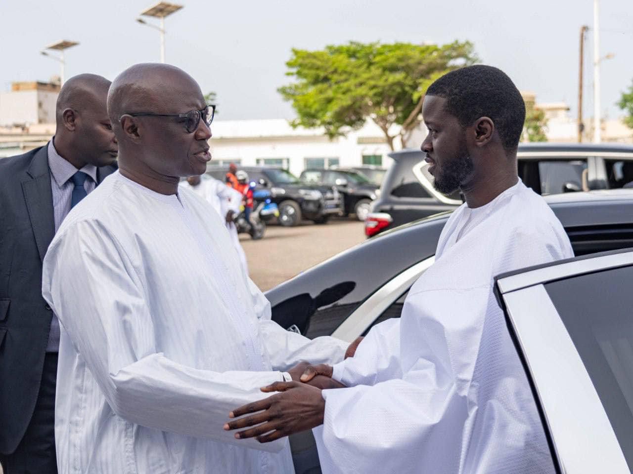 Le Président de la République, SEM Bassirou Diomaye Faye, a effectué la prière de la Tabaski à la grande mosquée de Dakar (IMAGES EXCLUSIVES)