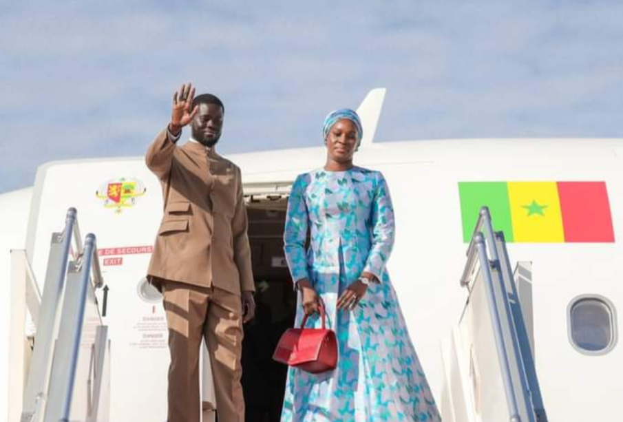 Le Président de la République, S.E.M. Bassirou Diomaye Faye, a quitté Dakar ce matin pour se rendre en France.