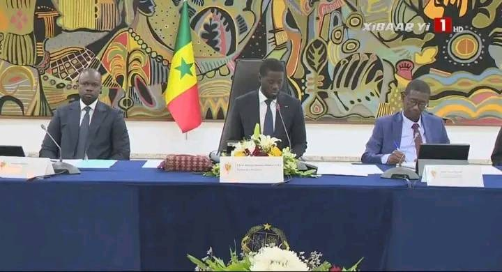 LE CHEF DE L’ÉTAT APPELLE À UNE REFONTE DE LA POLITIQUE DE RECHERCHE AGRICOLE AU SÉNÉGAL