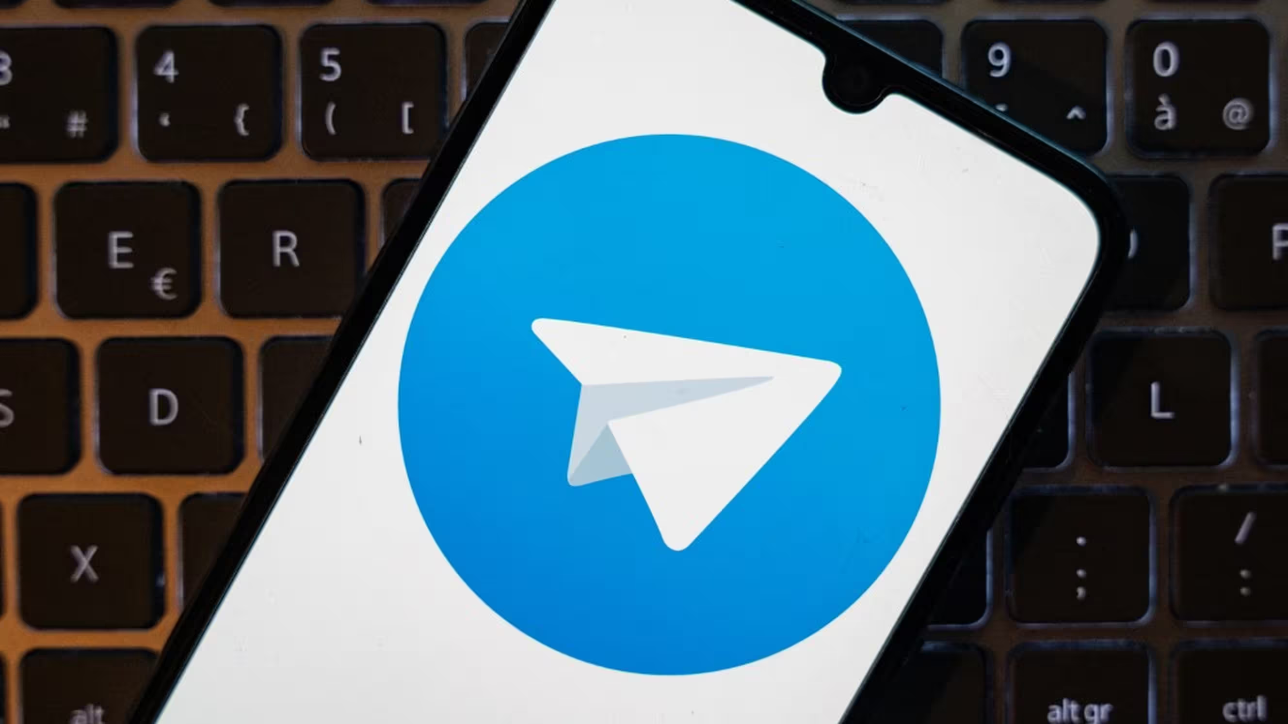 Telegram : pourquoi l'arrestation du patron de la messagerie Pavel Dourov fait débat