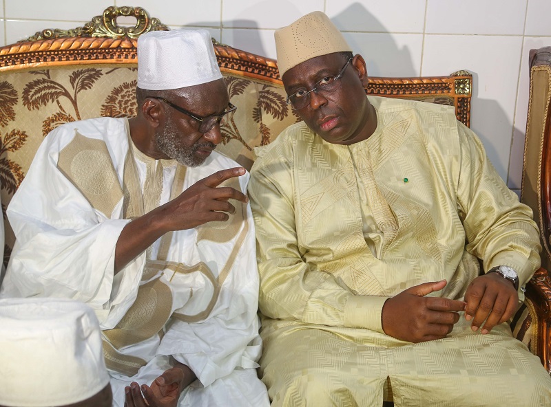 Exclusif Dakarposte! Le Président Sall chez Thierno Madany Tall