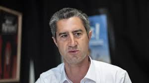 Pour François Ruffin, Marine Le Pen est devenue la « béquille d’Emmanuel Macron pour gouverner »