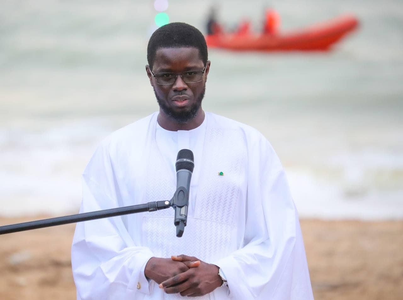 Pr Diomaye Faye  " Nous sommes résolus à vous offrir des opportunités réelles et dignes, ici, chez vous, pour que plus jamais cette mer ne devienne un cimetière pour nos enfants"