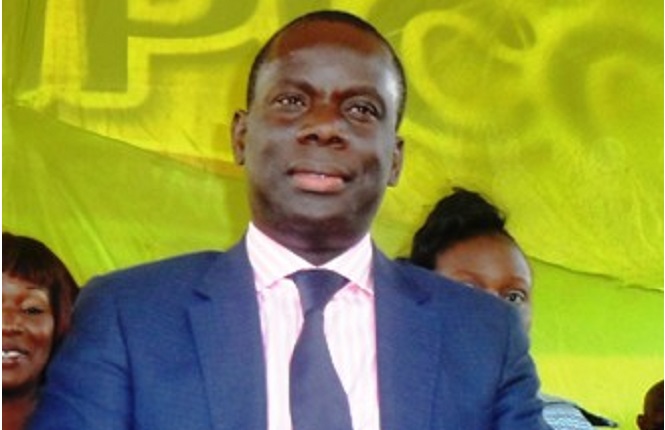 EXCLUSIF DAKARPOSTE!  MALICK GACKOU LEADER DU GRAND PARTI A KOUMPENTOUM  ‘’Les gouvernants inversent la courbe de développement de notre pays’’