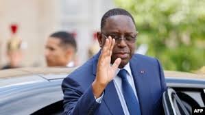 RETOUR DE MACKY SALL : AFFOLEMENT GENERAL.