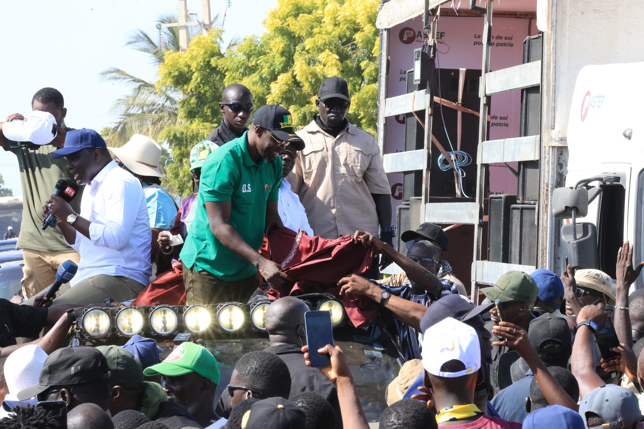 Campagne électorale à l'étape de Joal- Ousmane Sonko draine encore des foules !