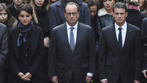 François Hollande, le président "normal" devenu guerrier