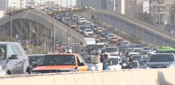 Autoroute à péage : Un accident entre 3 véhicules provoque des embouteillages dans 4 zones