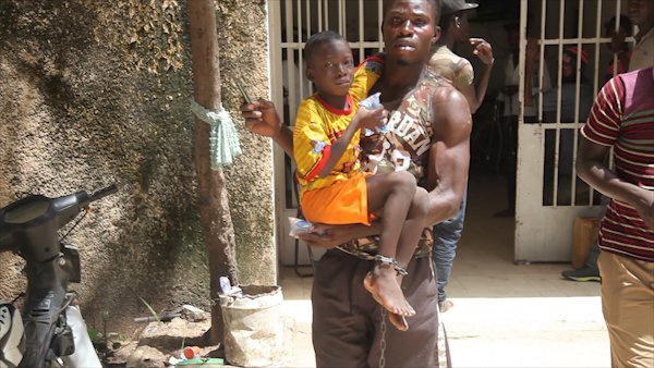 Un enfant enlevé et enchaîné avec un cadenas, découvert ce matin à Thies