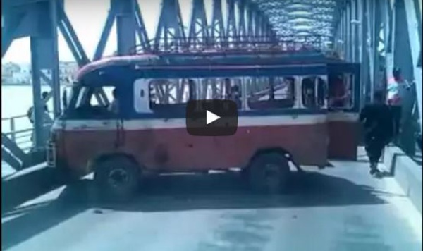 Incivisme sur le Pont Faidherbe : le chauffeur de « car rapide » arrêté.